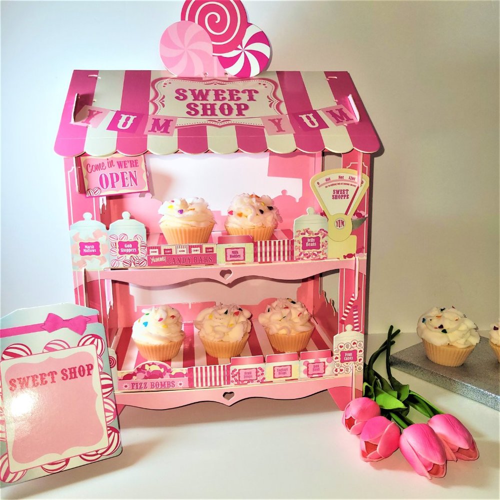 Warm Vanilla Butter Cream Cupcake Birthday Confetti Hearts Scented Soy Wax Melts - Picture 3 of 14